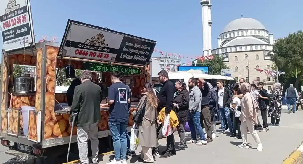 İstanbul’un her semtine hızlı ve güvenilir hayır lokması dağıtım hizmeti sunuyoruz